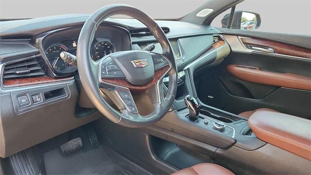 Photo of 2023 Stellar Black Metallic Cadillac XT5