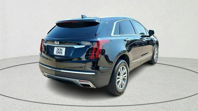 Photo of 2023 Stellar Black Metallic Cadillac XT5