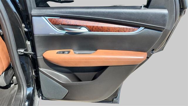 Photo of 2023 Stellar Black Metallic Cadillac XT5