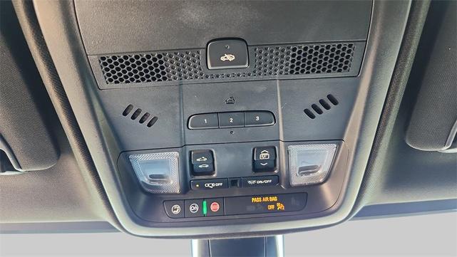 Photo of 2023 Stellar Black Metallic Cadillac XT5
