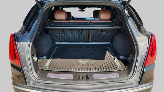 Photo of 2023 Stellar Black Metallic Cadillac XT5
