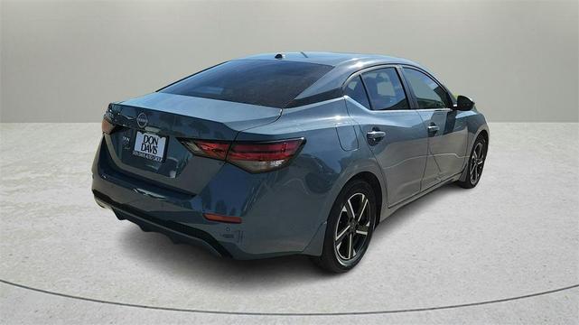 Photo of 2025 Atlantic Gray M Nissan Sentra