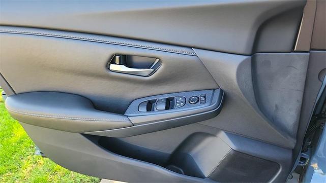 Photo of 2025 Atlantic Gray M Nissan Sentra