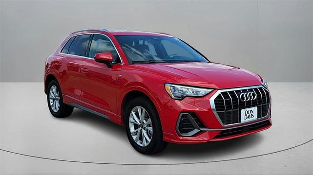 2022 Audi Q3