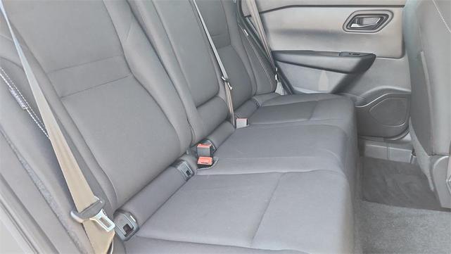 Photo of 2025 Brilliant Silver Metallic Nissan Rogue