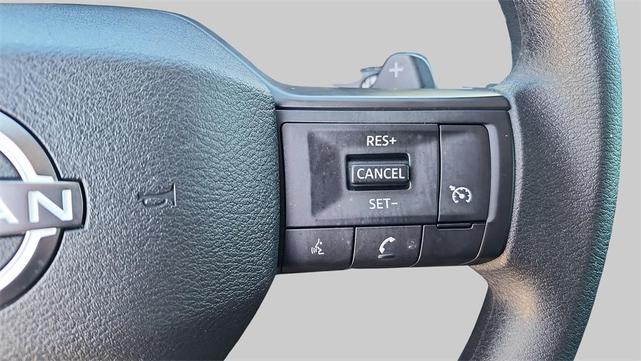 Photo of 2025 Brilliant Silver Metallic Nissan Rogue