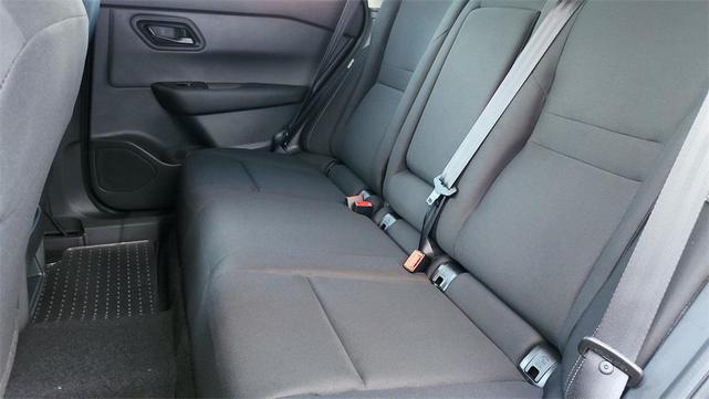 Photo of 2025 Black Nissan Rogue