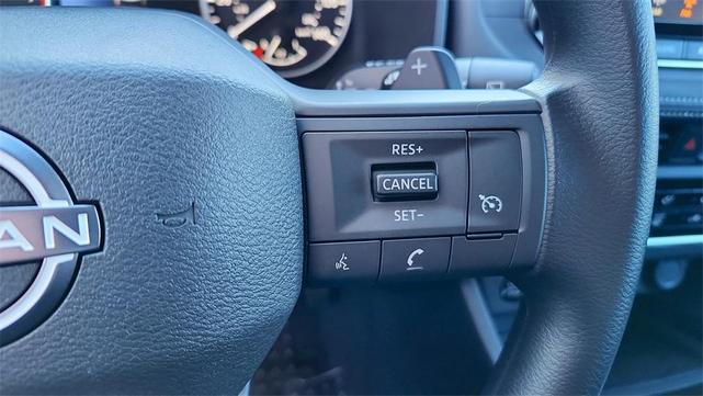 Photo of 2025 Black Nissan Rogue