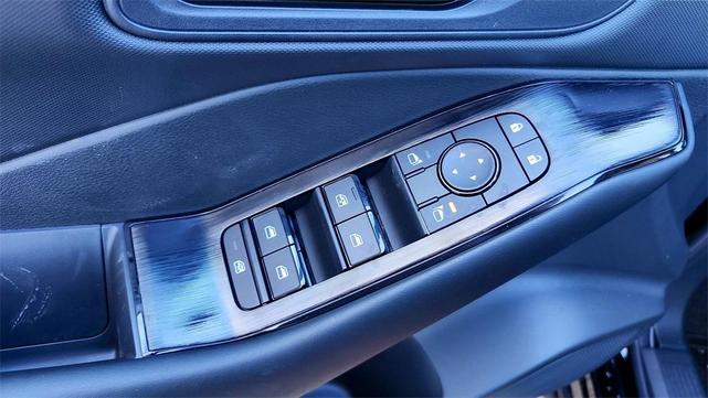 Photo of 2025 Black Nissan Rogue