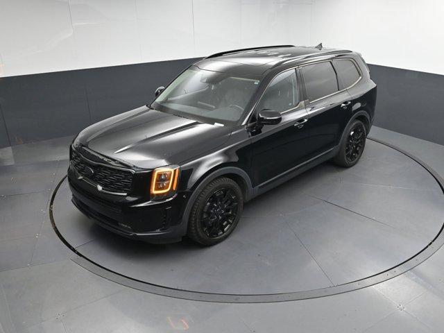 Photo of 2021 Ebony Black Kia Telluride