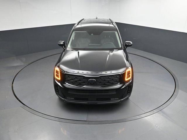 Photo of 2021 Ebony Black Kia Telluride