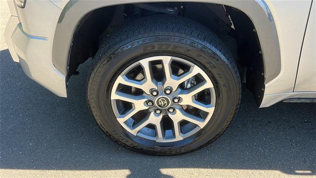Photo of 2022 Celestial Silver Metallic Toyota Tundra