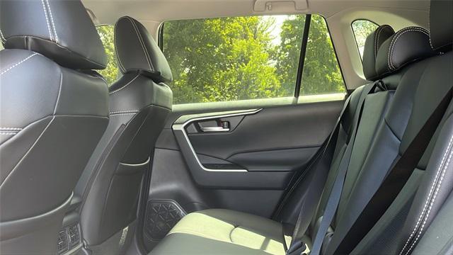 Photo of 2024 Midnight Black Metallic Toyota RAV4