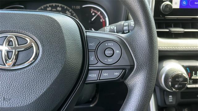 Photo of 2024 Midnight Black Metallic Toyota RAV4