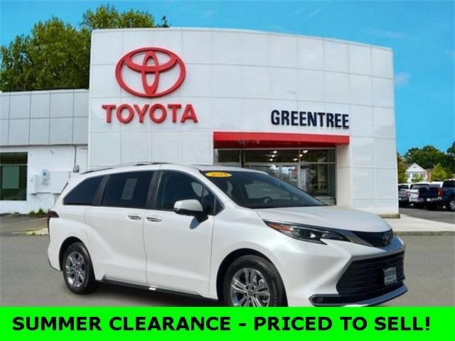 2024 Toyota Sienna