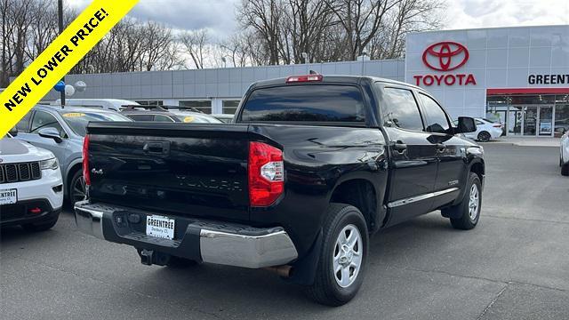 Photo of 2021 Midnight Black Metallic Toyota Tundra