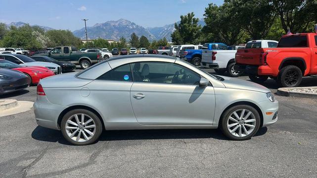 Photo of 2012 Silver Volkswagen Eos