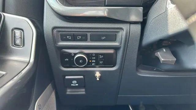 Photo of 2023 White Ford F-150