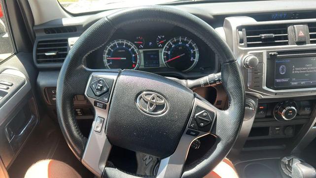 Photo of 2016 White Toyota 4Runner