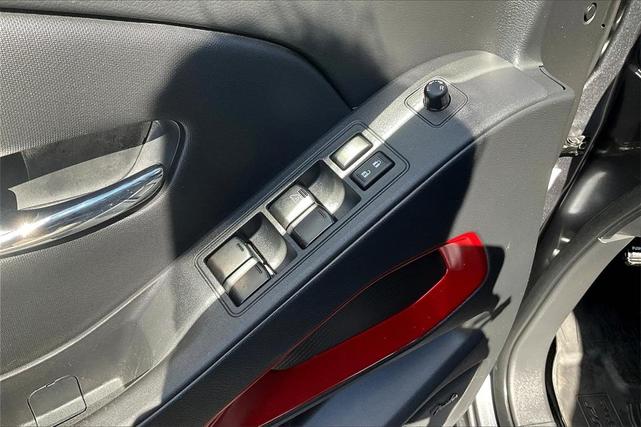 Photo of 2024 Gun Metallic Nissan Frontier