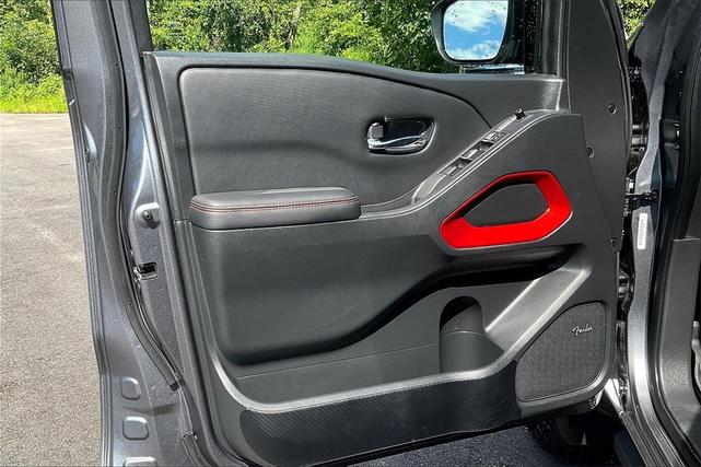 Photo of 2024 Gun Metallic Nissan Frontier