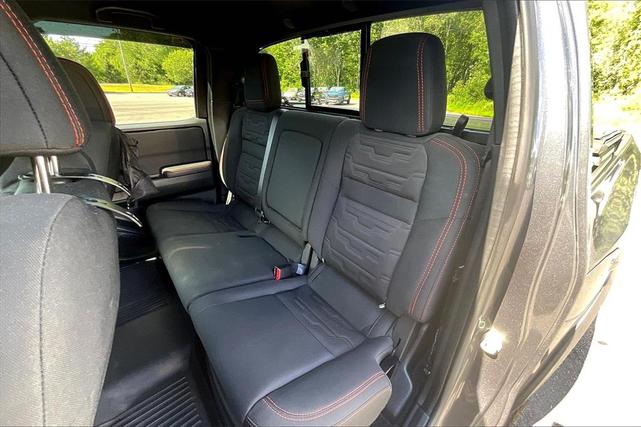 Photo of 2024 Gun Metallic Nissan Frontier
