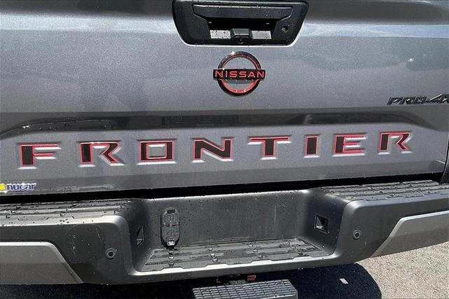 Photo of 2024 Gun Metallic Nissan Frontier
