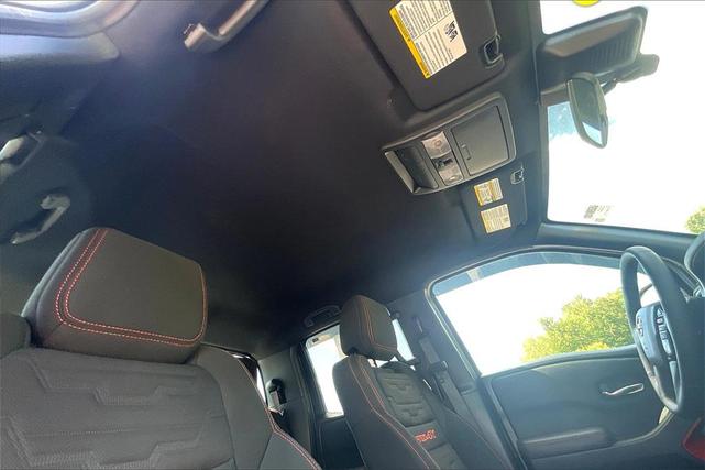 Photo of 2024 Gun Metallic Nissan Frontier