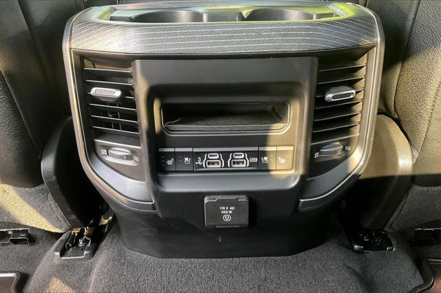 Photo of 2019 Diamond Black Crystal Pearlcoat RAM 1500