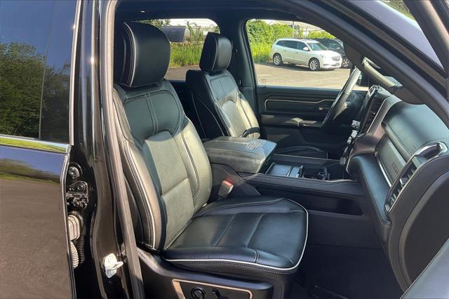 Photo of 2019 Diamond Black Crystal Pearlcoat RAM 1500