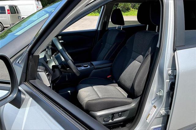 Photo of 2024 Brilliant Silver Metallic Nissan Rogue