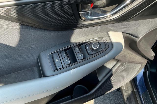 Photo of 2023 Cosmic Blue Pearl Subaru Outback