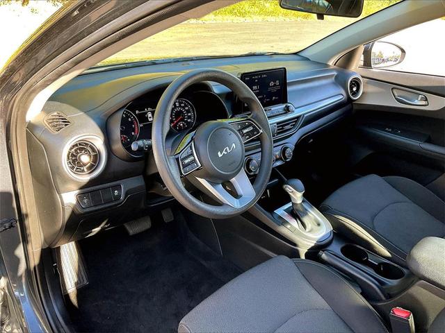 Photo of 2023 Gravity Gray Kia Forte