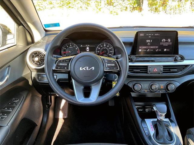 Photo of 2023 Gravity Gray Kia Forte
