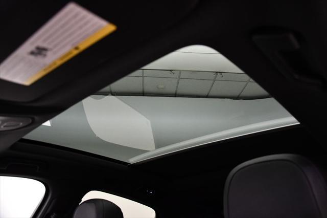 Photo of 2024 Arctic Grey Porsche Cayenne