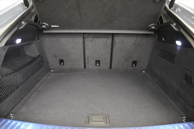 Photo of 2024 Arctic Grey Porsche Cayenne
