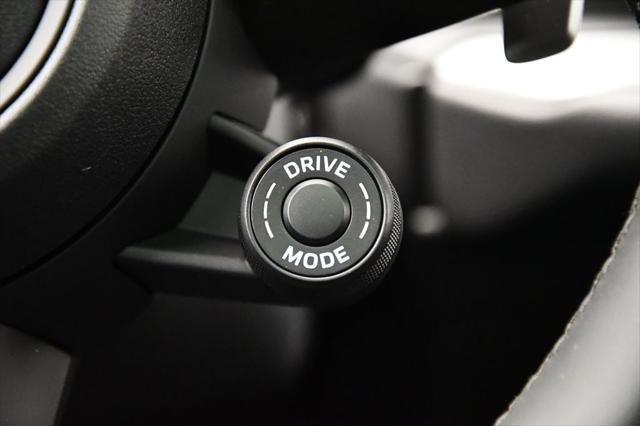 Photo of 2024 Arctic Grey Porsche Cayenne