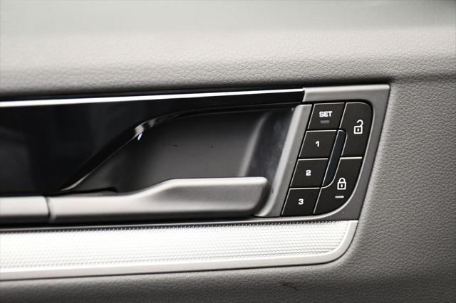 Photo of 2024 Arctic Grey Porsche Cayenne