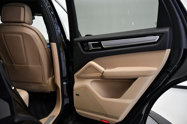Photo of 2023 Moonlight Blue Porsche Cayenne
