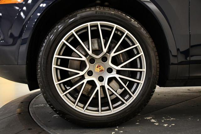 Photo of 2023 Moonlight Blue Porsche Cayenne