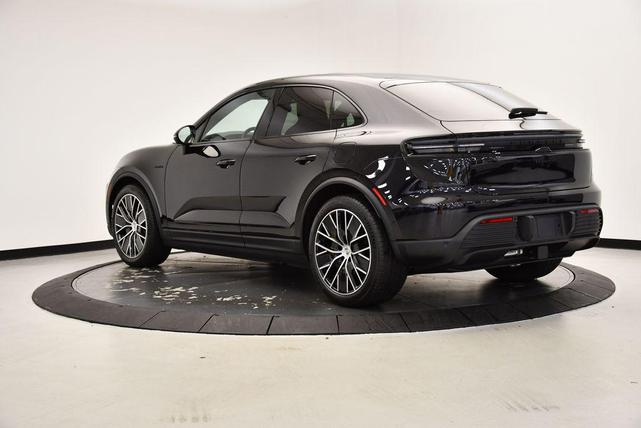 Photo of 2024 Porsche Macan