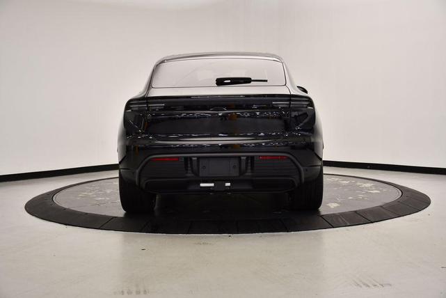 Photo of 2024 Porsche Macan