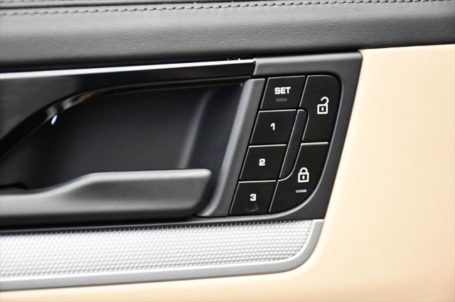 Photo of 2024 White Porsche Cayenne