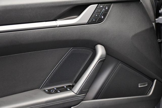 Photo of 2025 Slate Grey Neo Porsche 911