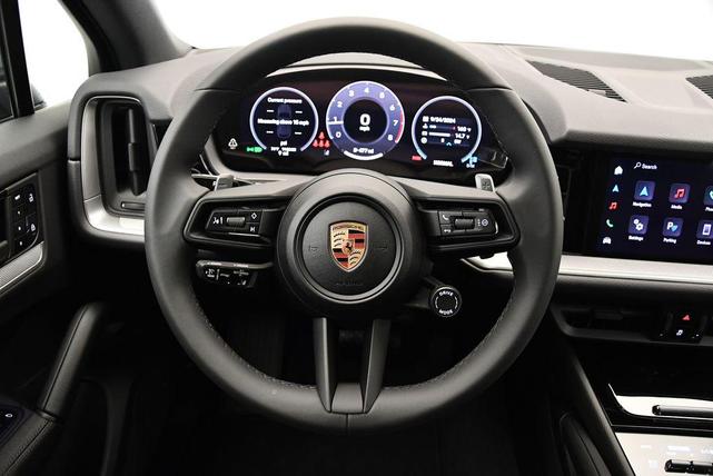 Photo of 2025 Arctic Grey Porsche Cayenne