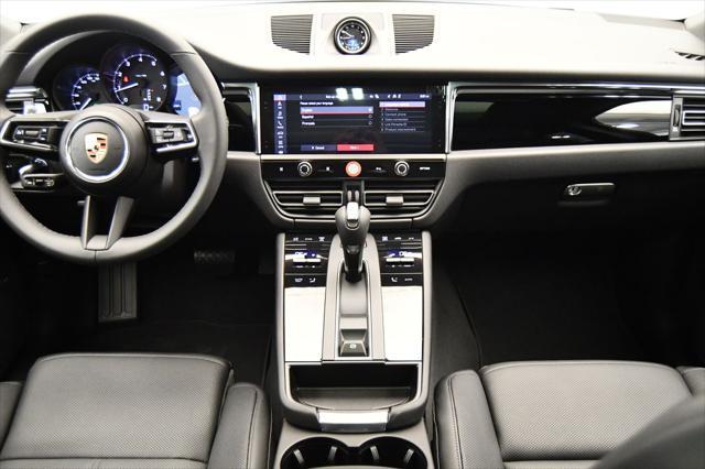 Photo of 2025 Black Porsche Macan