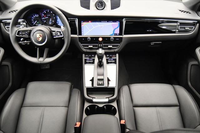 Photo of 2025 Black Porsche Macan