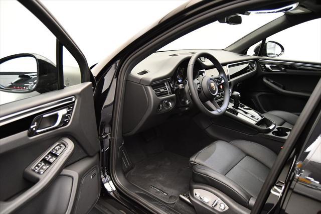 Photo of 2025 Black Porsche Macan