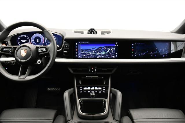 Photo of 2025 Chromite Black Metallic Porsche Cayenne