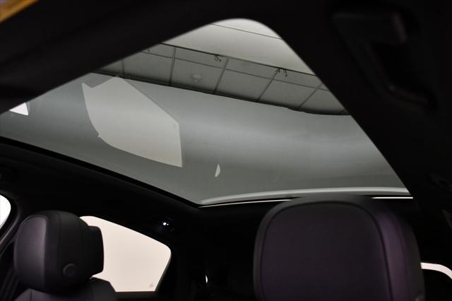 Photo of 2025 Chromite Black Metallic Porsche Cayenne